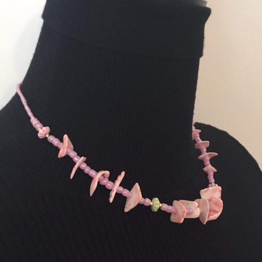 Vintage Sea Shells & Beads Necklace